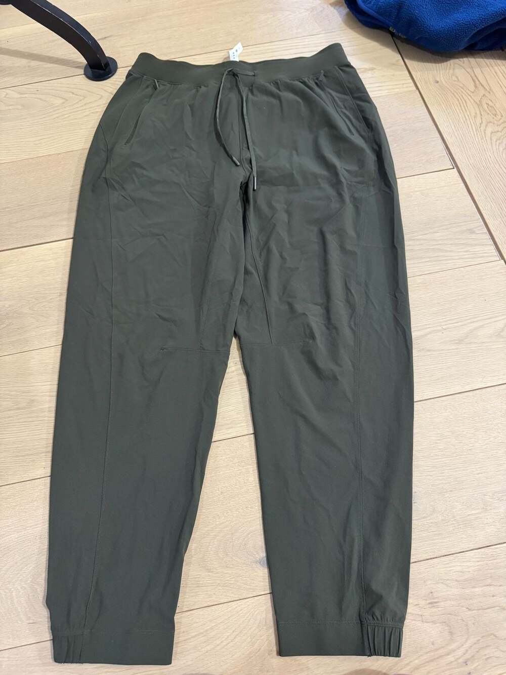 Lululemon License to Train High-Rise Pant W5FFES Jogger  Olive Green